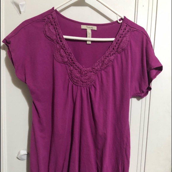 Old Navy maternity top.    small - Picture 1 of 7